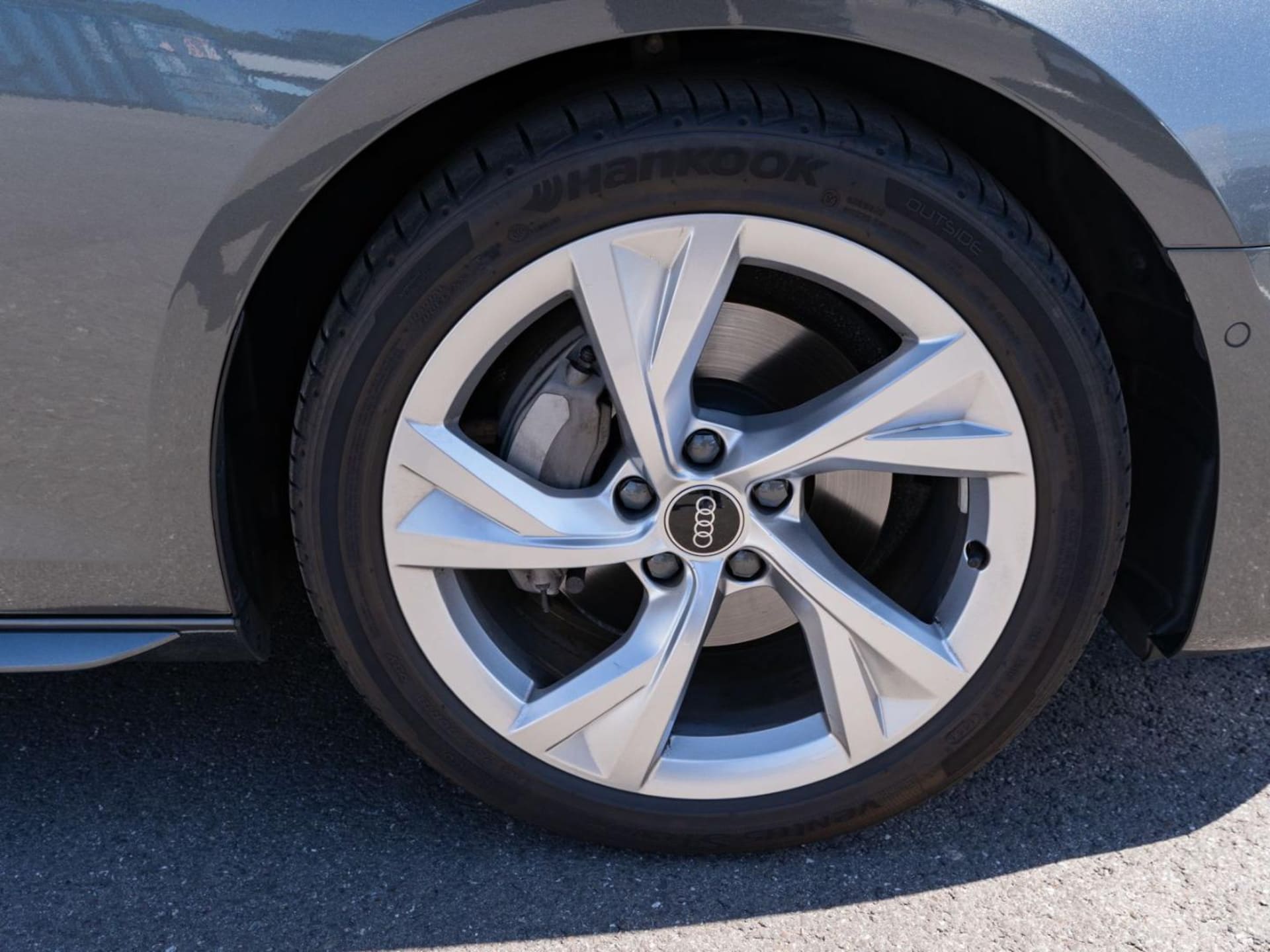 Audi A4 Avant S line