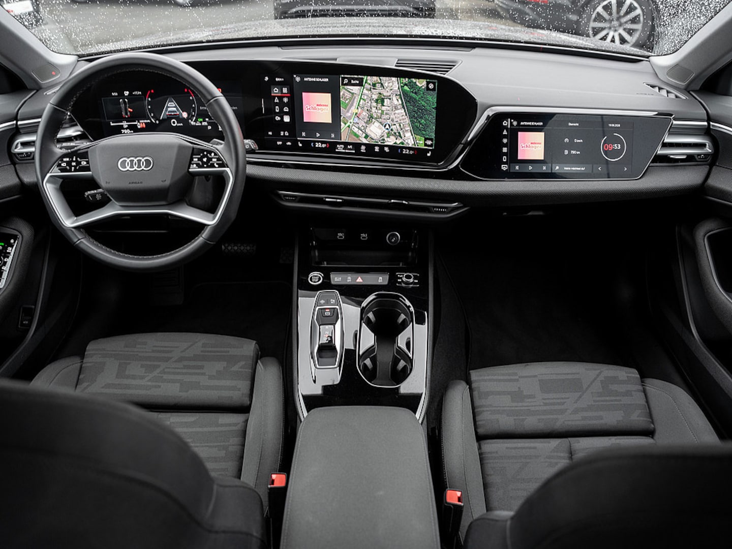 Bild über Audi A5 Avant TFSI 110 kW S tronic - für weitere Informationen kontaktieren Sie den Audi Partner