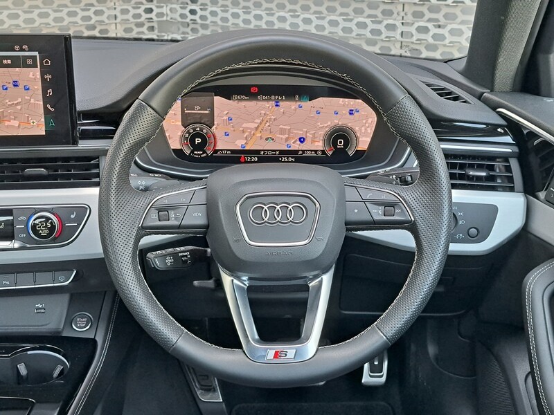 Audi A4 Sedan