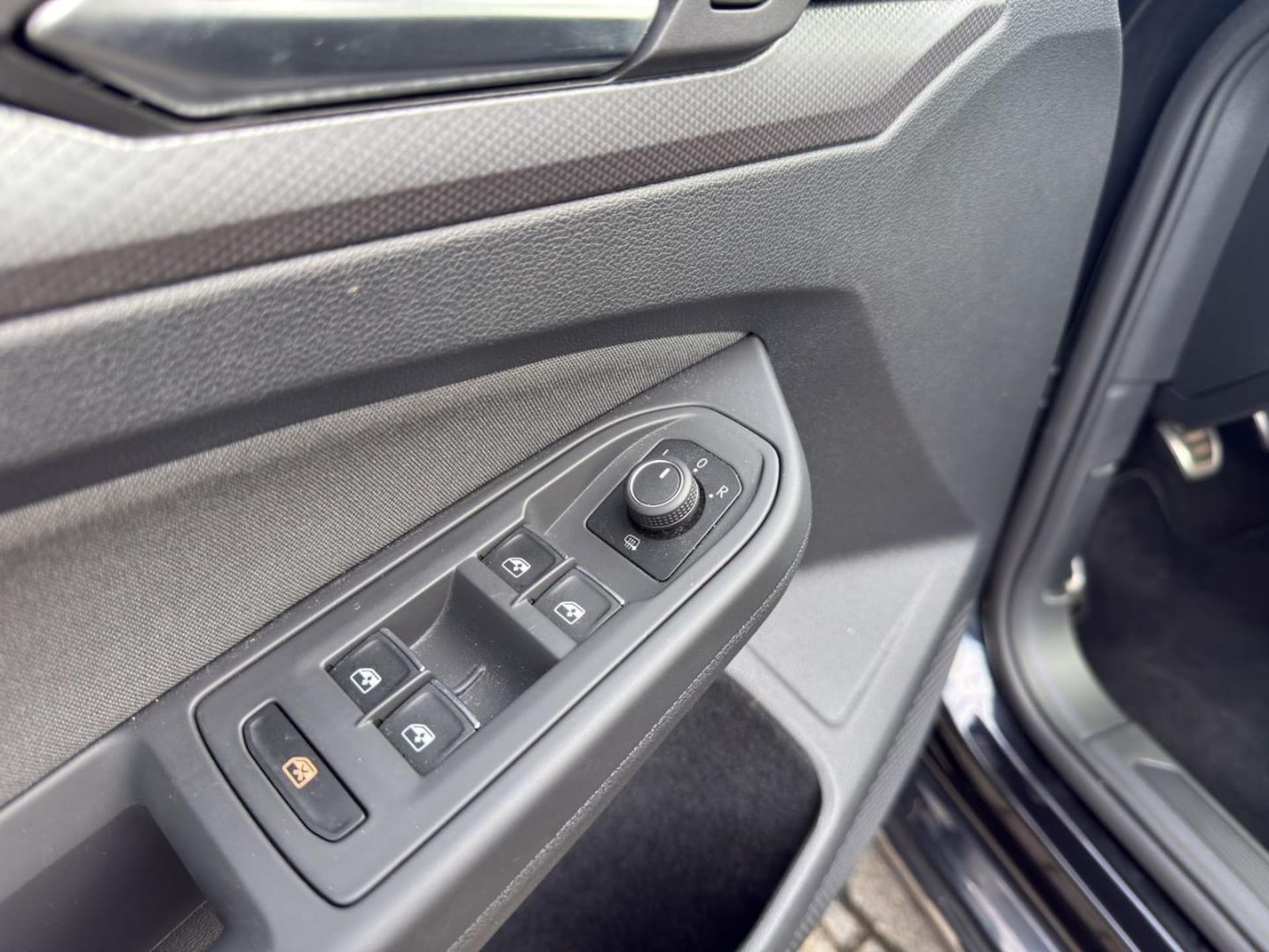 Volkswagen Golf Active