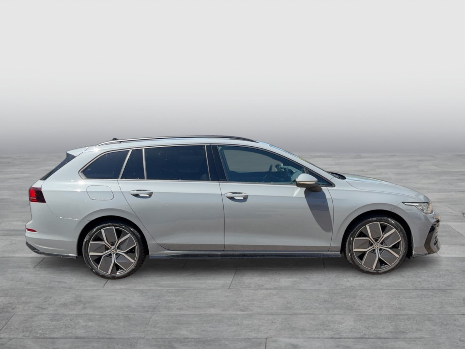Volkswagen Golf Variant R-Line