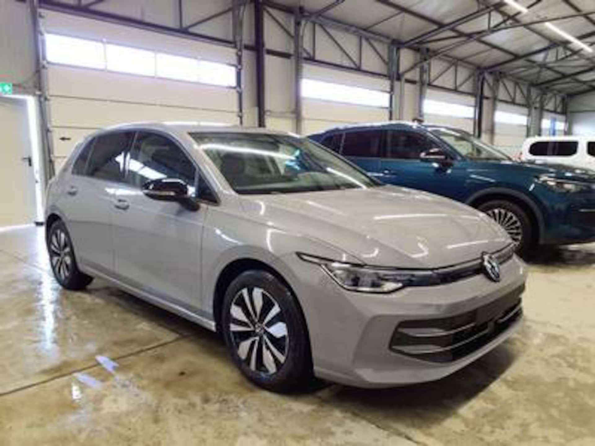 Volkswagen Golf Life