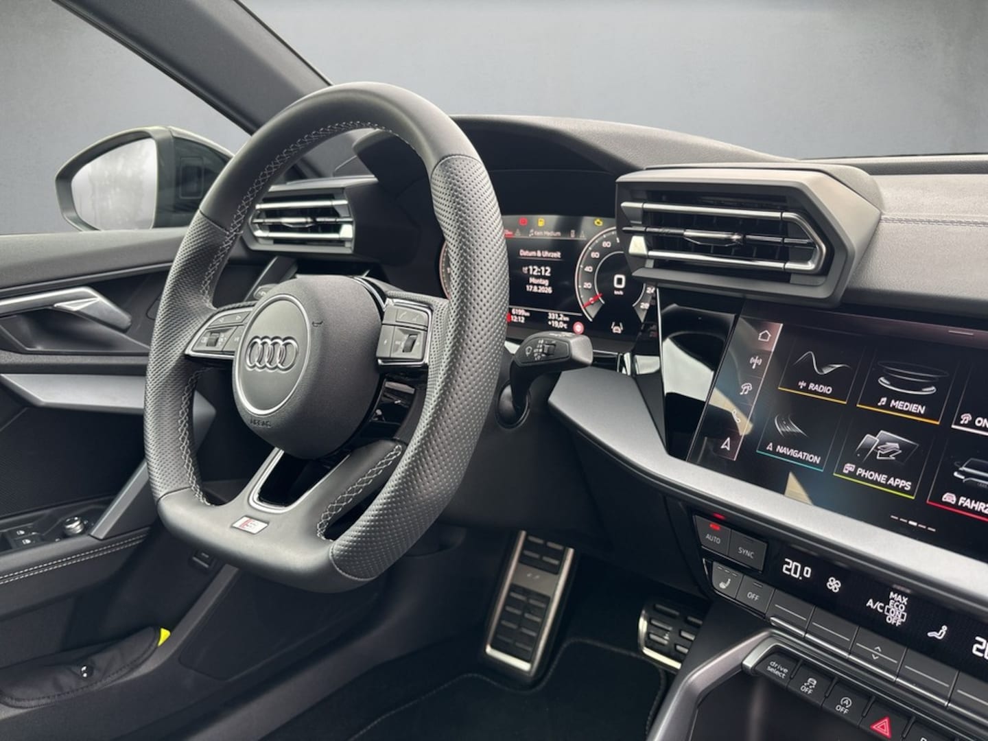 Bild über Audi A3 Sportback S line 30 TFSI S tronic - für weitere Informationen kontaktieren Sie den Audi Partner