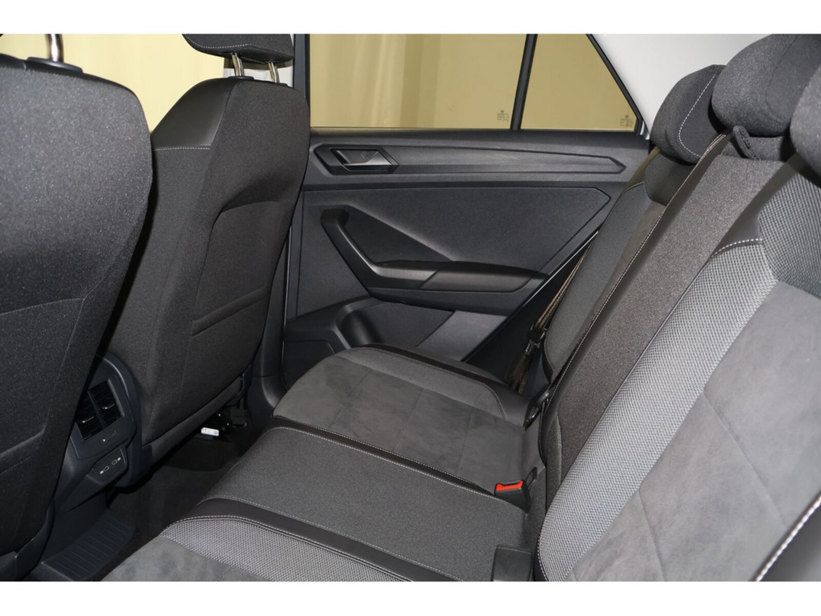 Volkswagen T-Roc – Bild 15