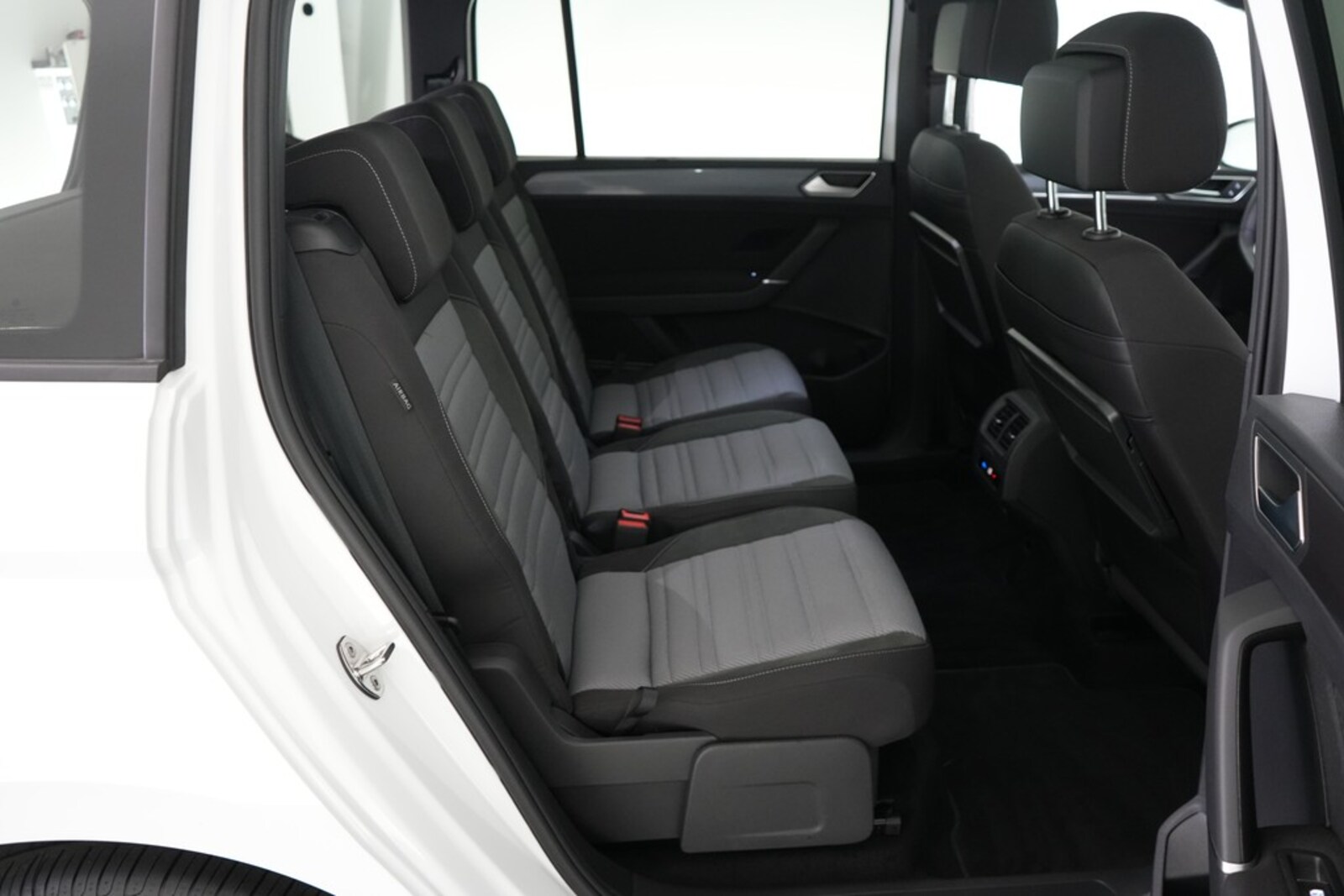 Volkswagen Touran – Bild 11