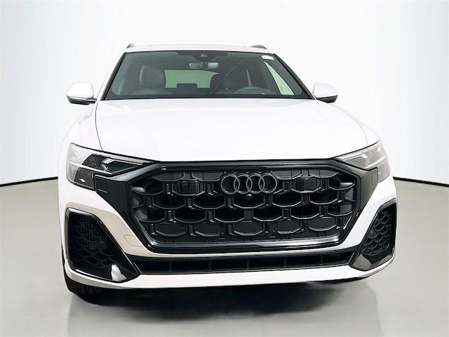 2026 Audi Q8