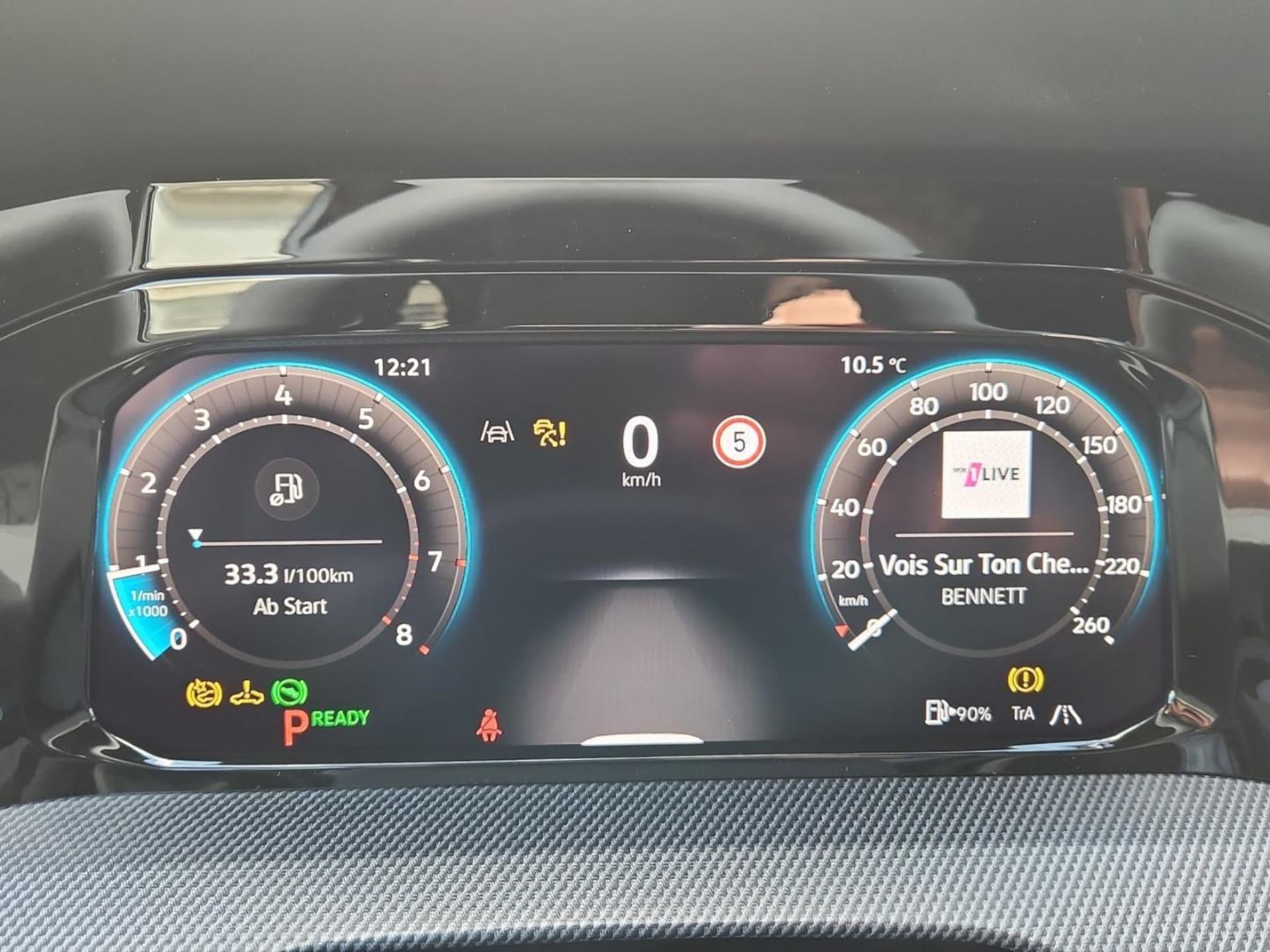 Volkswagen Golf R-Line