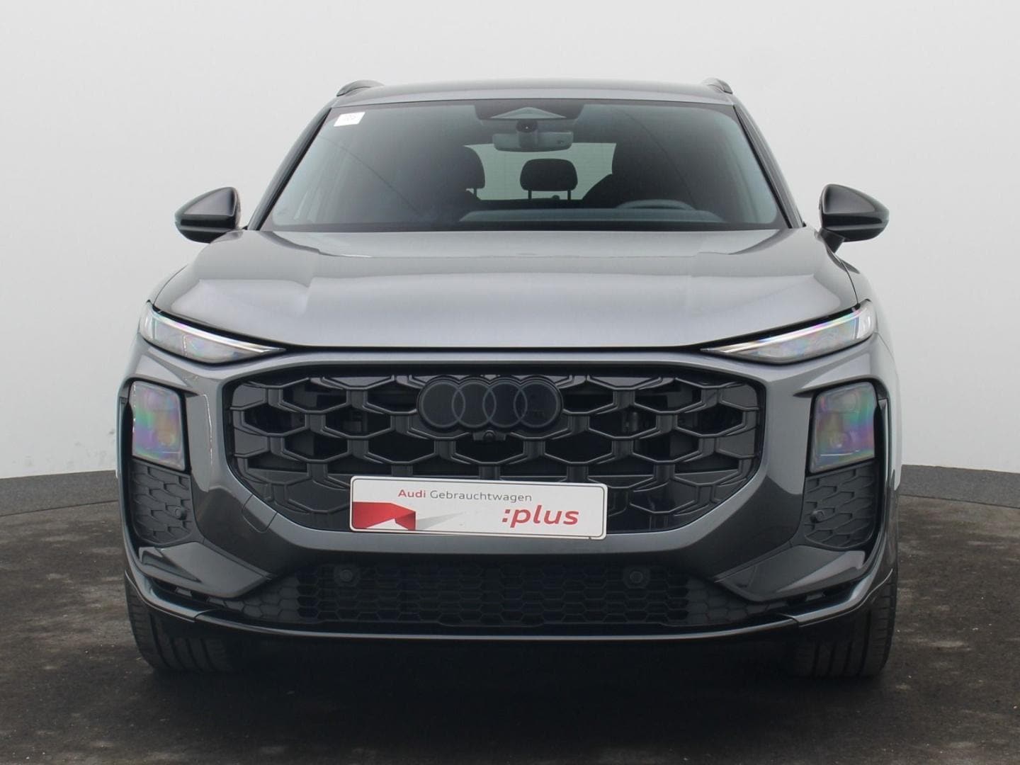 Bild über Audi Q3 SUV TFSI quattro 150 kW S tronic - für weitere Informationen kontaktieren Sie den Audi Partner