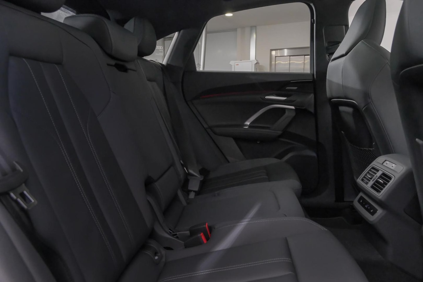 Image about Audi Q5 Sportback e-hybrid quattro S tronic