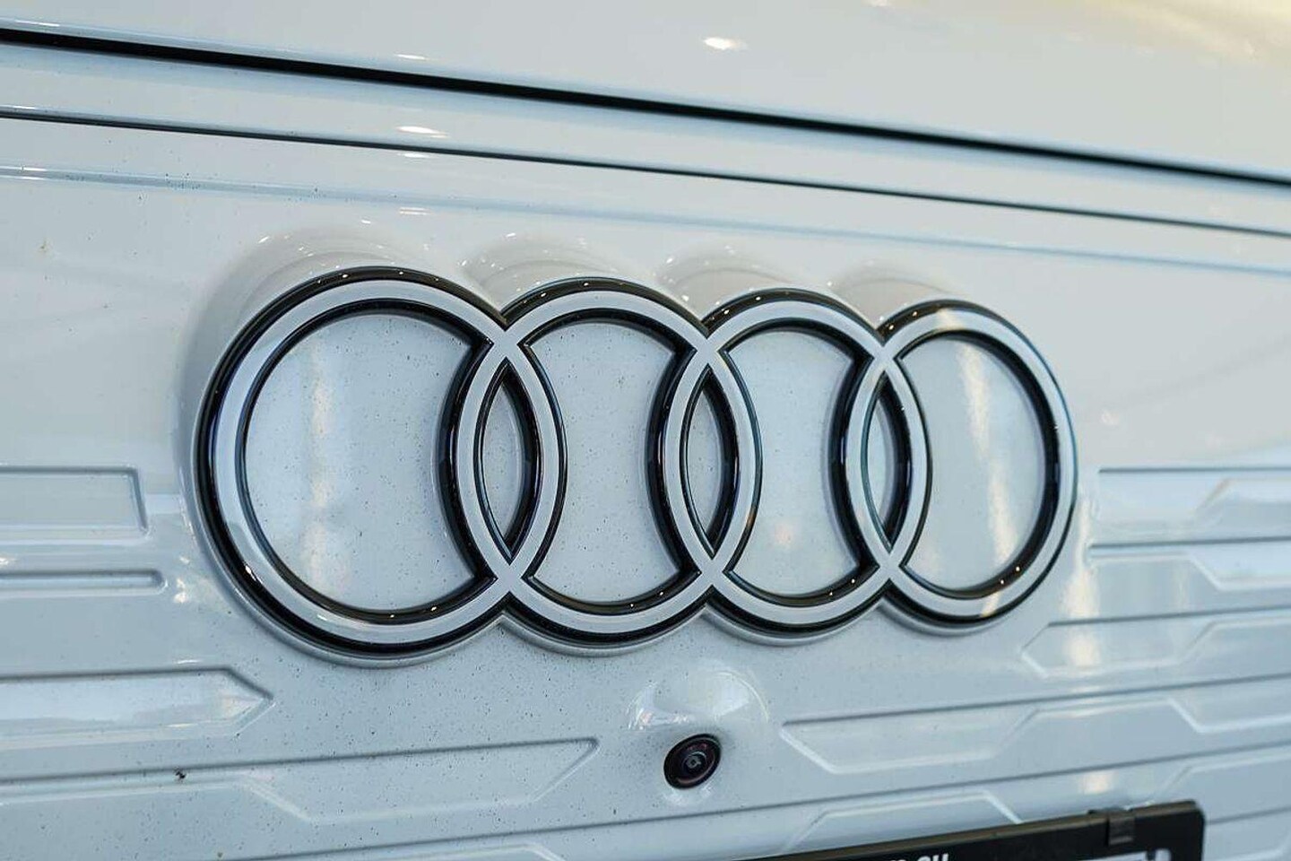 Image about Audi Q6 SUV e-tron e-tron
