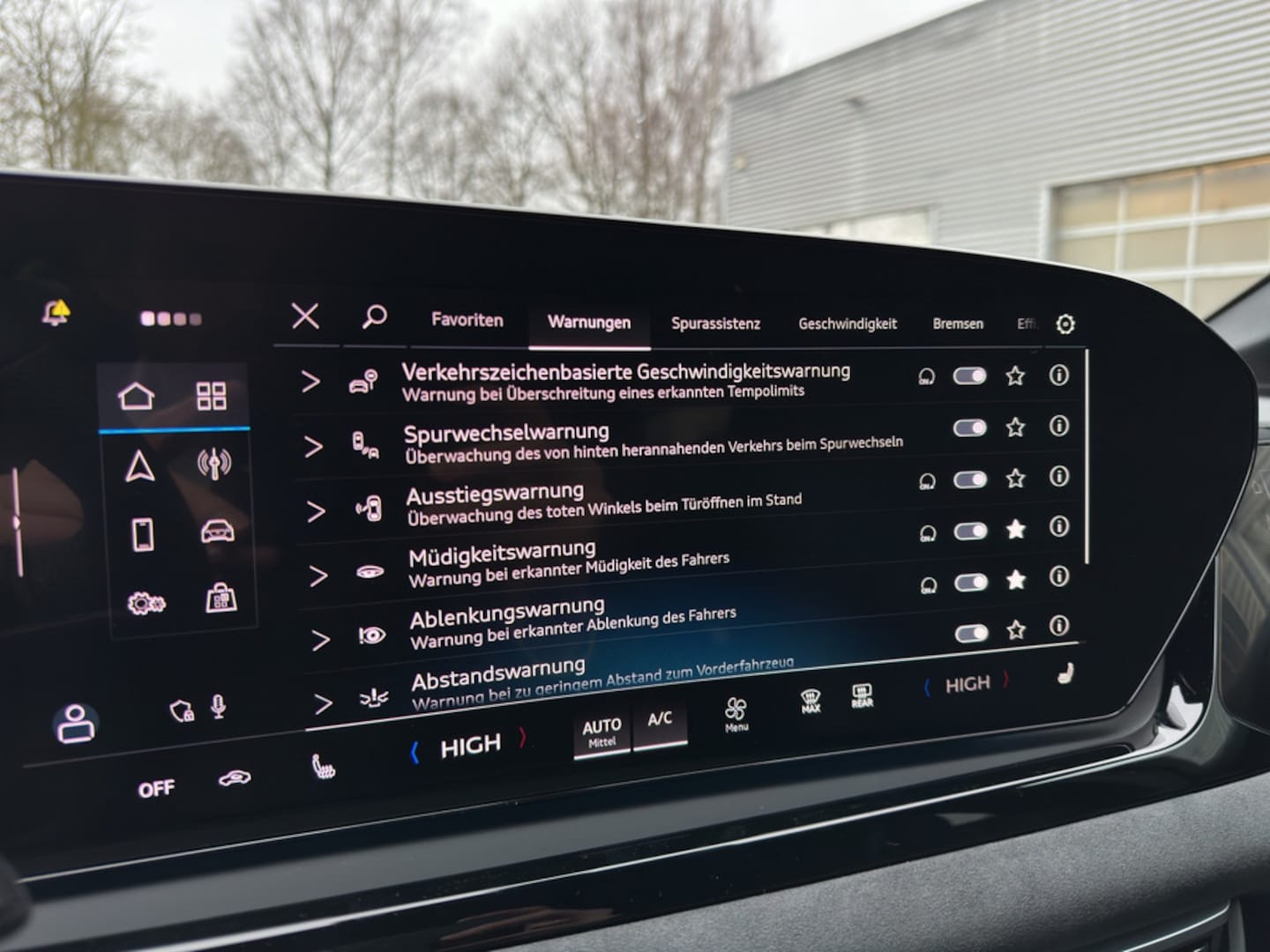 Bild über Audi A5 Avant TDI 150 kW S tronic - für weitere Informationen kontaktieren Sie den Audi Partner
