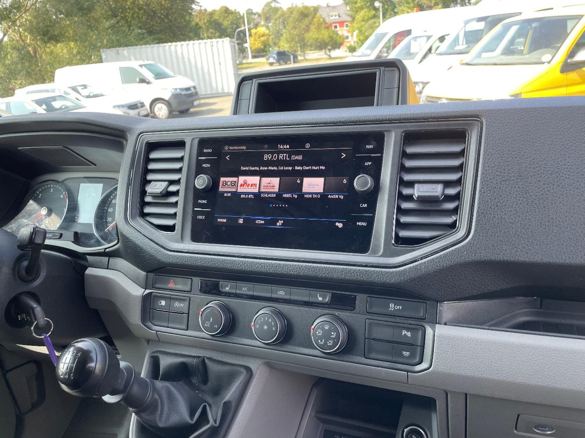 Volkswagen Crafter Kasten langer Radstand