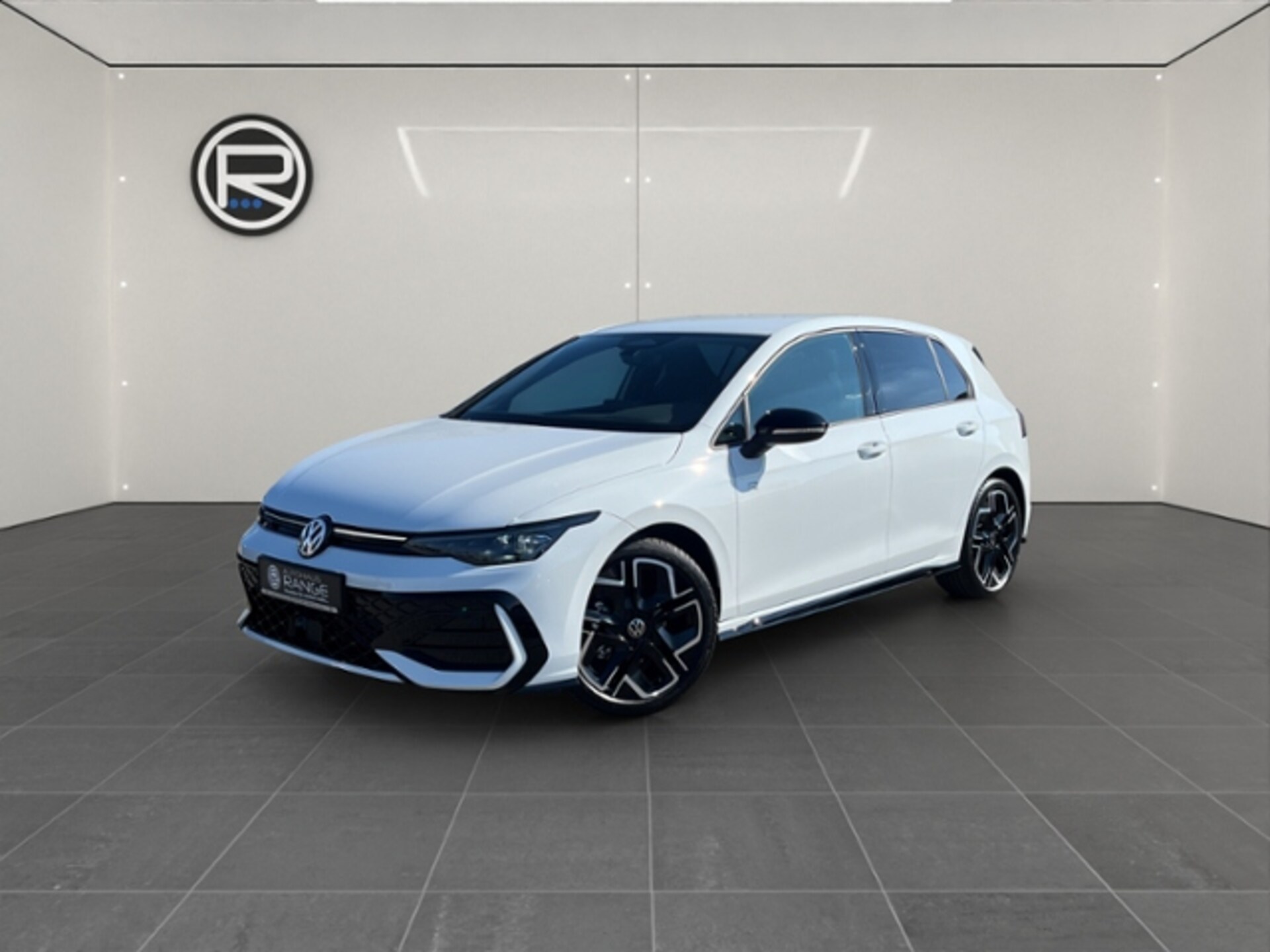 Volkswagen Golf R-Line