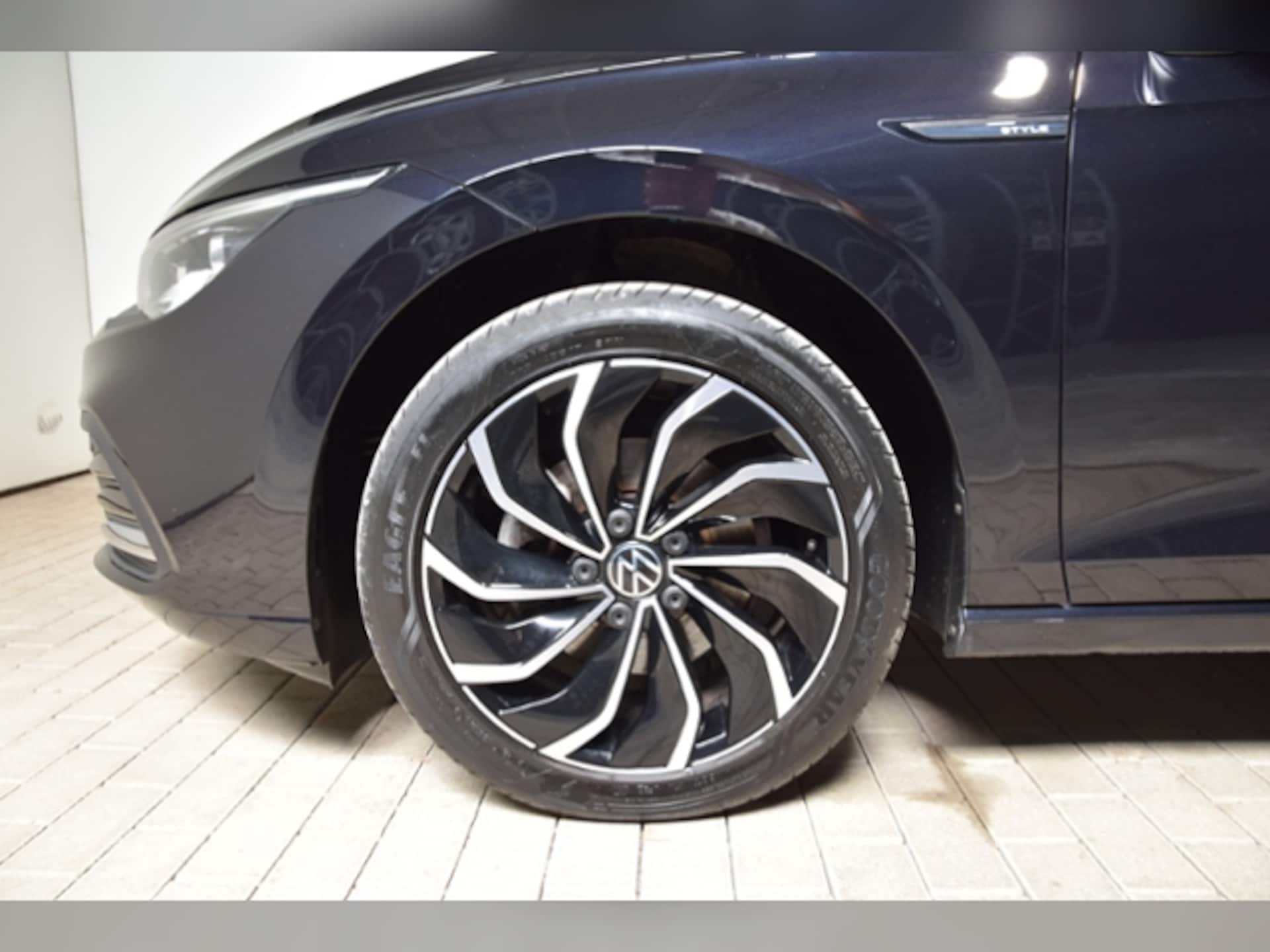 Volkswagen Golf Variant Style