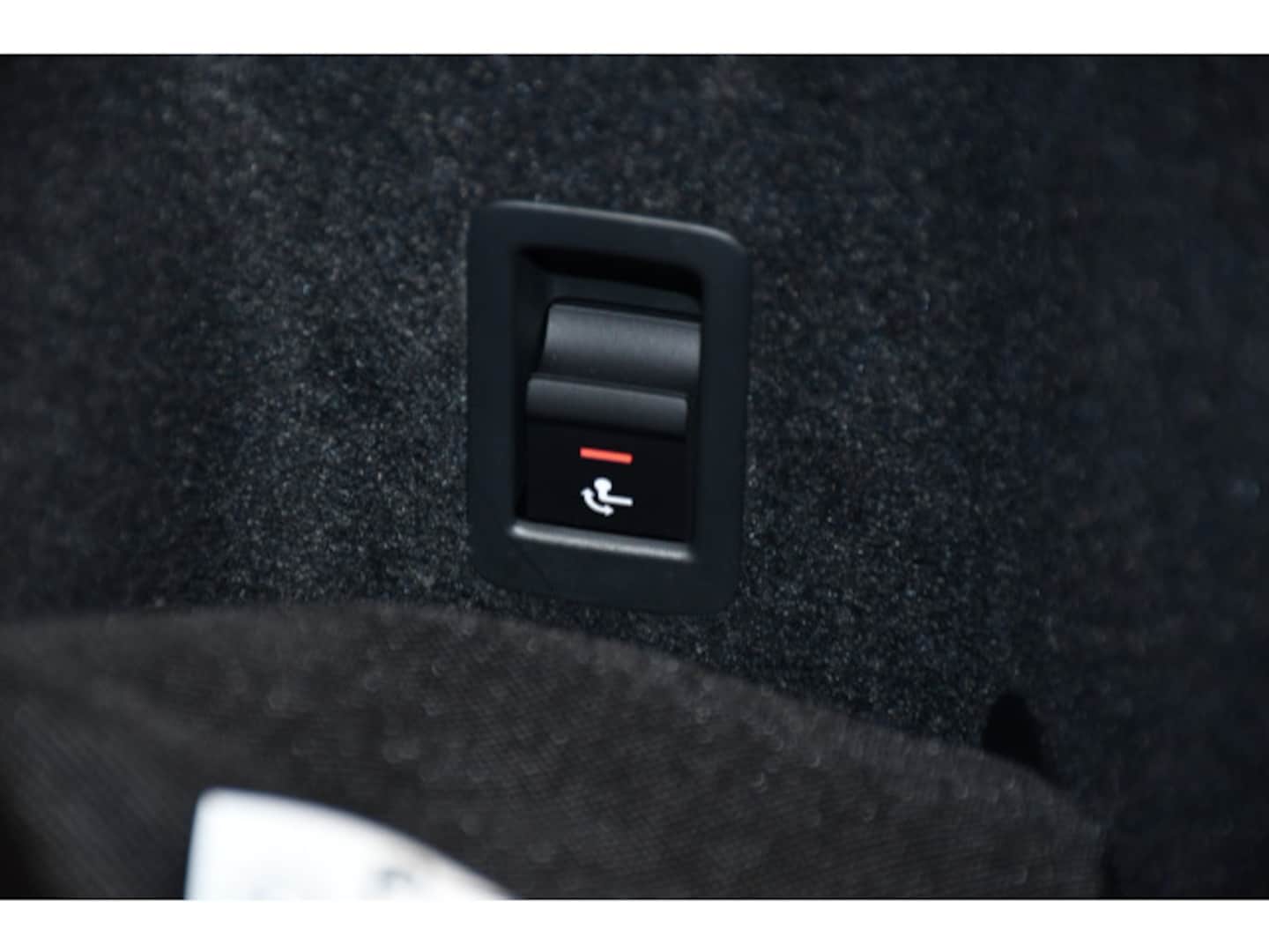 Bild über Audi Q3 advanced 35 TFSI S tronic - für weitere Informationen kontaktieren Sie den Audi Partner