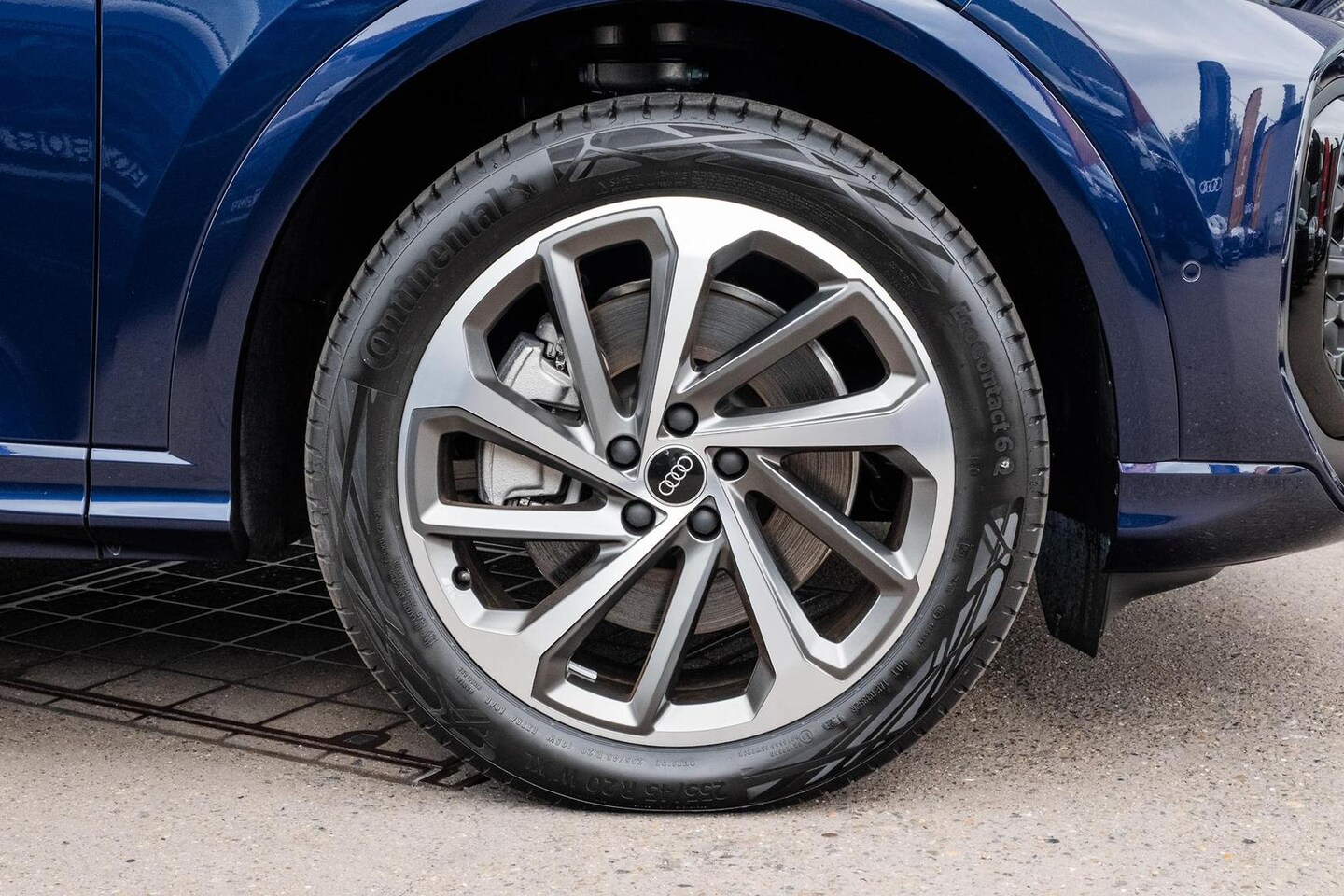 Image about Audi Q5 Sportback TDI quattro 150 kW sport
