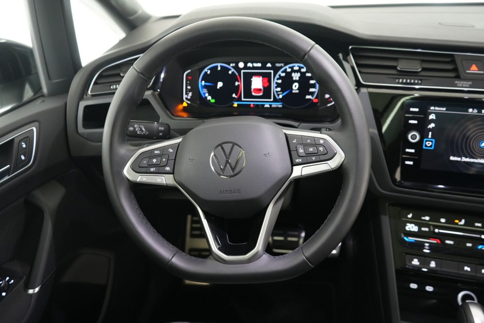 Volkswagen Touran – Bild 13