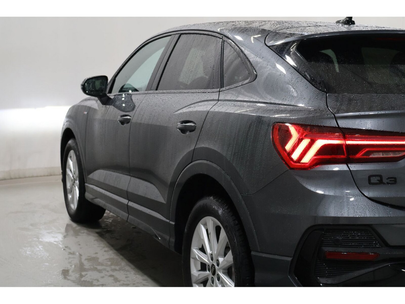 Audi Q3 Sportback – Bild 13