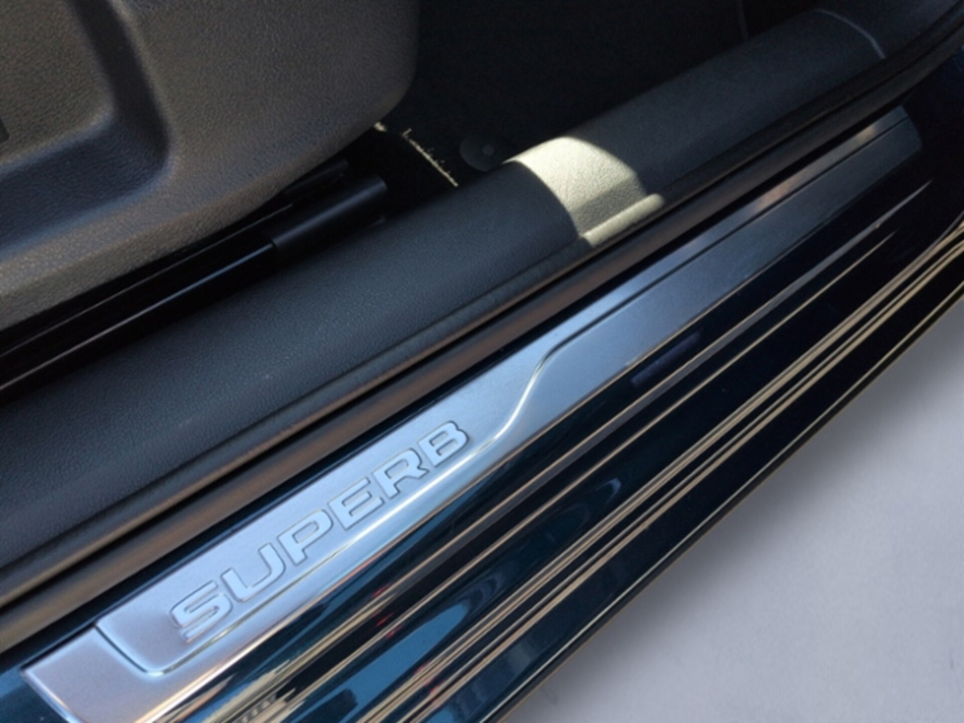 Skoda Superb Combi Scout