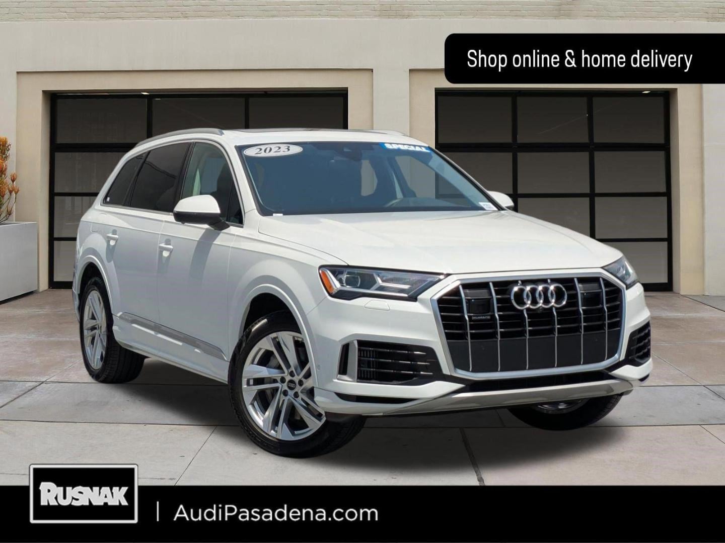 2023 Audi Q7 55 Premium Plus quattro Tiptronic's photo