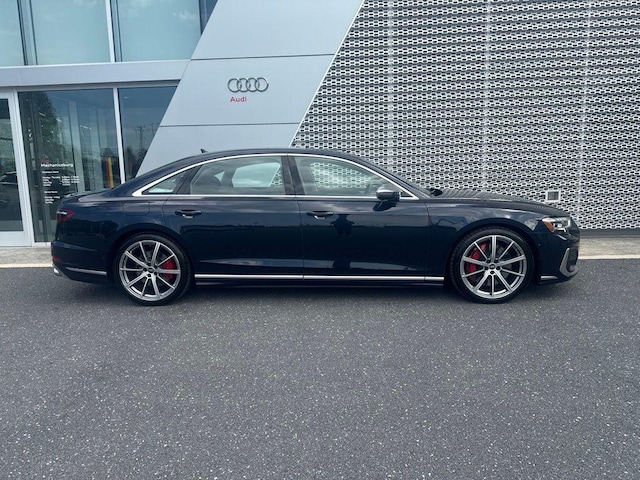 2023 Audi S8 L
