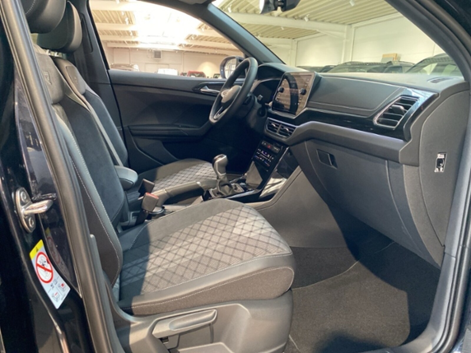 Volkswagen T-Cross – Bild 13