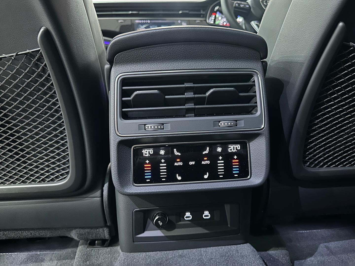 Image about Audi SQ7 SQ7 TFSI 373 kW tiptronic