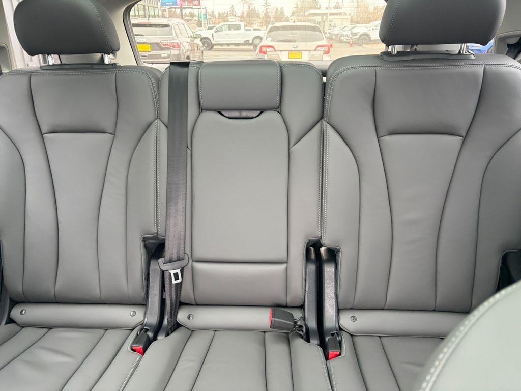2026 Audi Q7 Premium - Photo 23