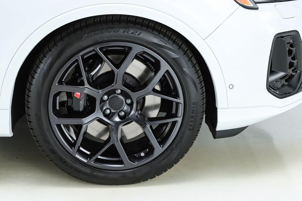 2026 Audi SQ7 Premium Plus - Photo 26