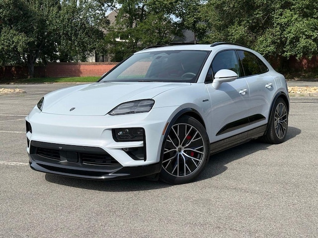 2025 Porsche Macan Electric