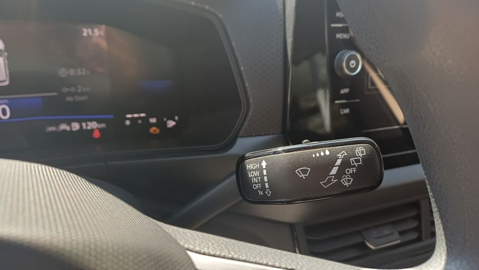Volkswagen T-Cross – Bild 13