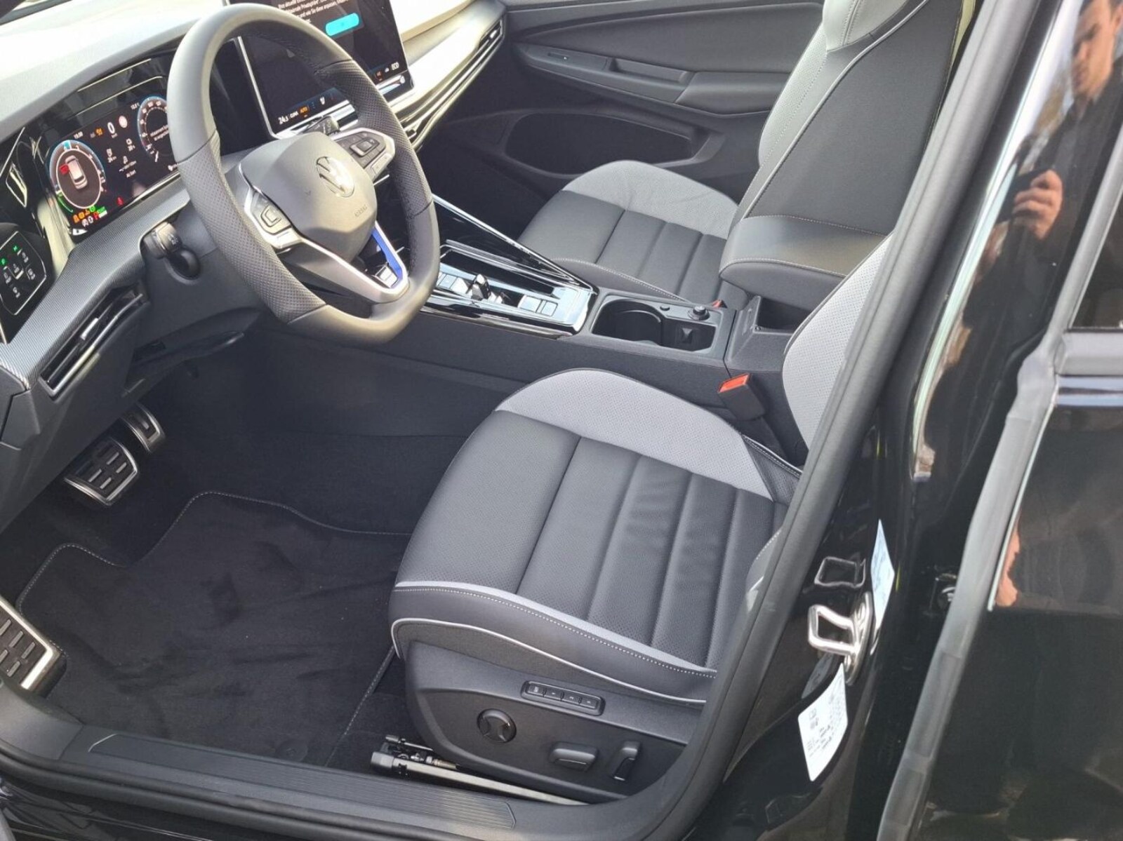 Volkswagen Golf – Bild 2