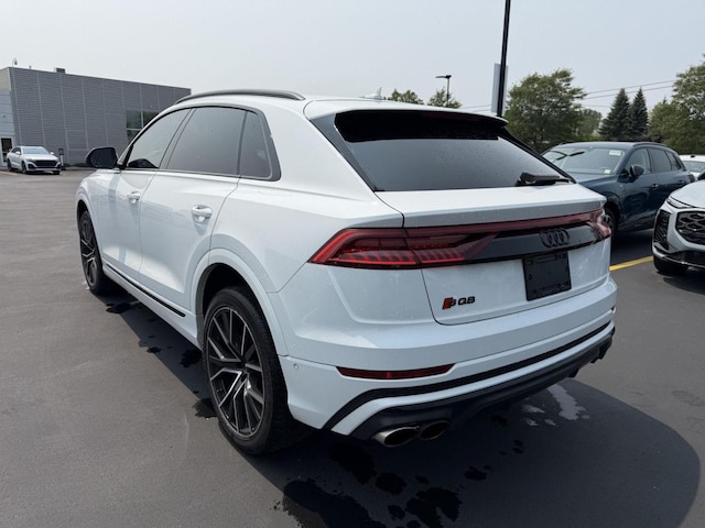 2023 Audi SQ8