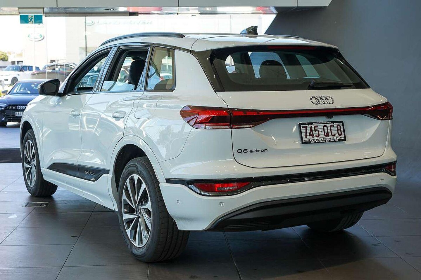 Image about Audi Q6 SUV e-tron e-tron