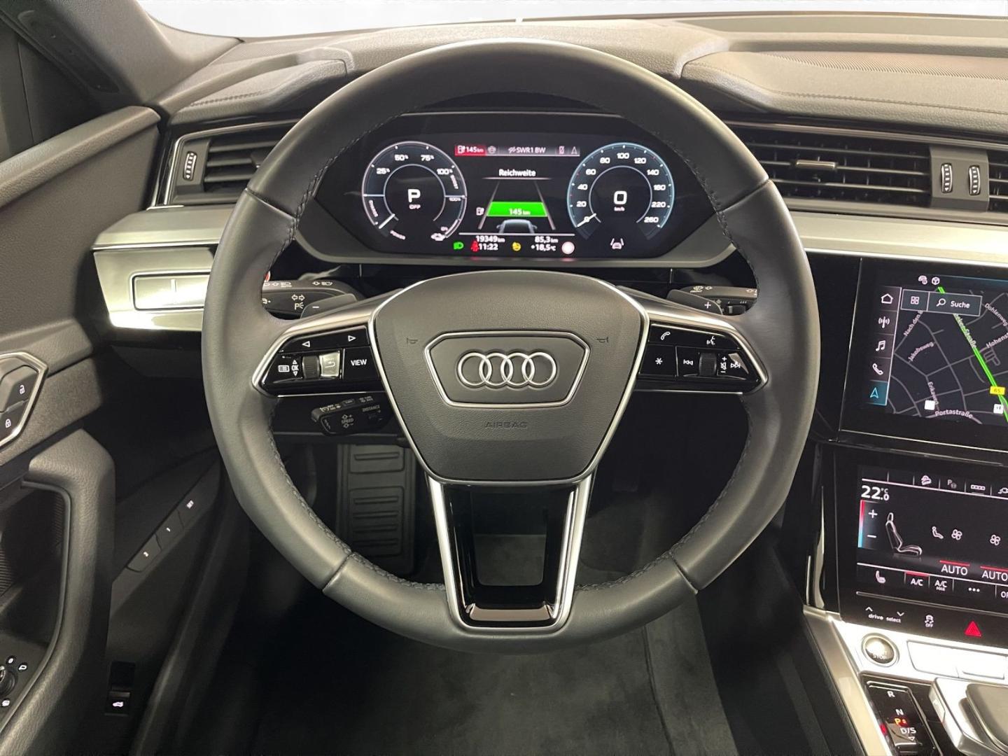 Image about Audi Q8 e-tron advanced 55 e-tron quattro