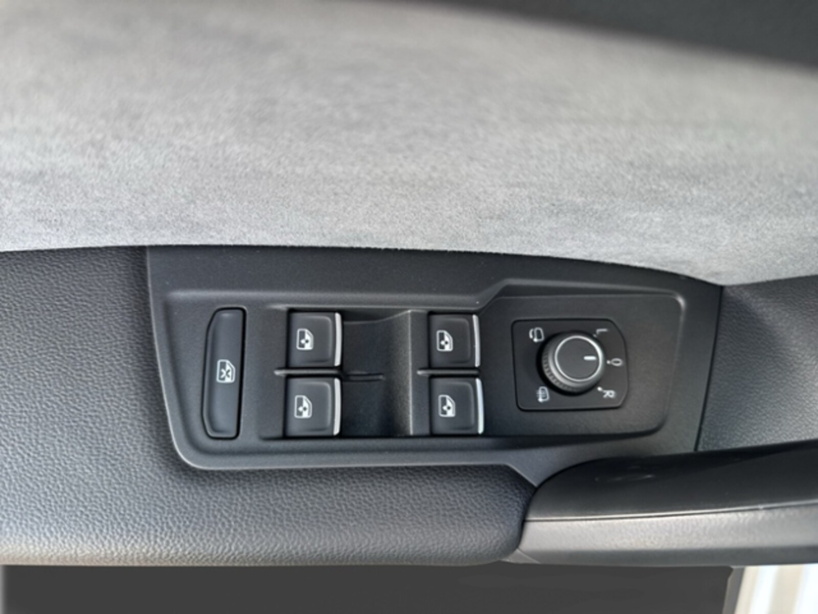 Volkswagen Tiguan – Bild 16