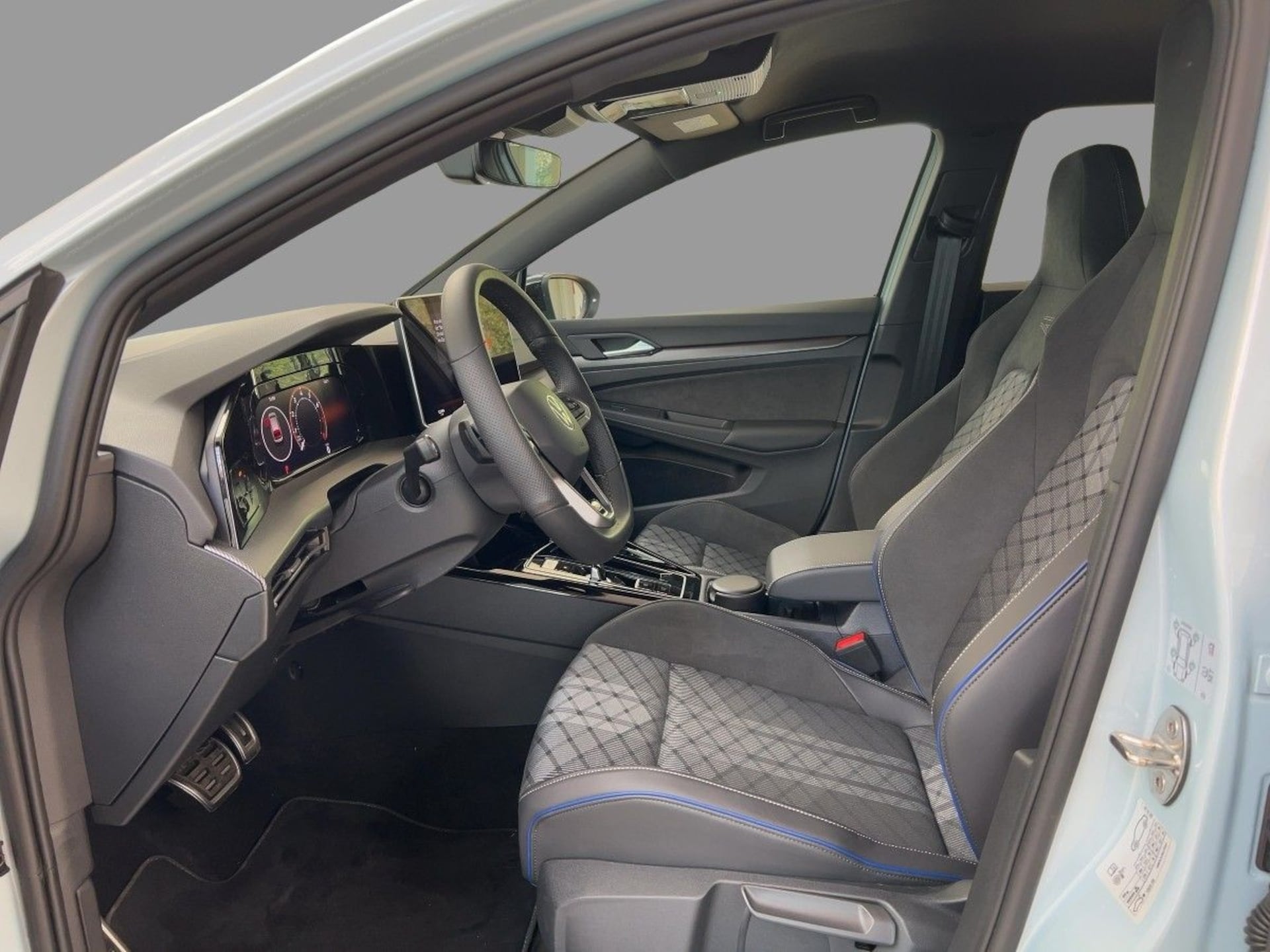 Volkswagen Golf R-Line