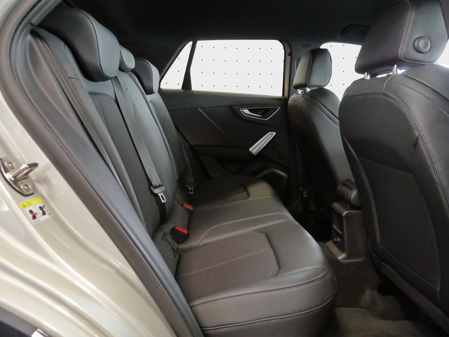 Bild über Audi Q2 S line 35 TFSI S tronic - für weitere Informationen kontaktieren Sie den Audi Partner