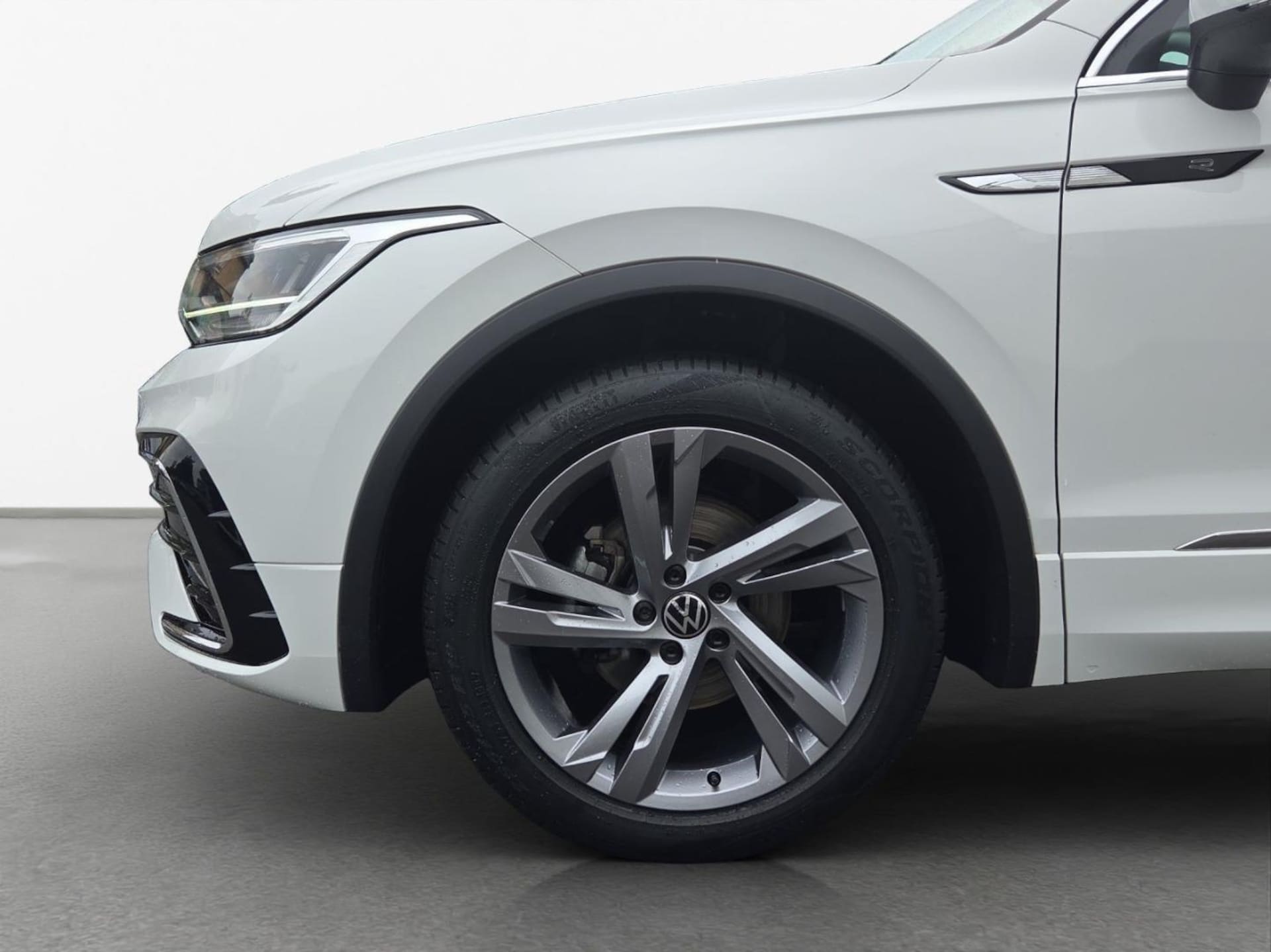 Volkswagen Tiguan R-Line