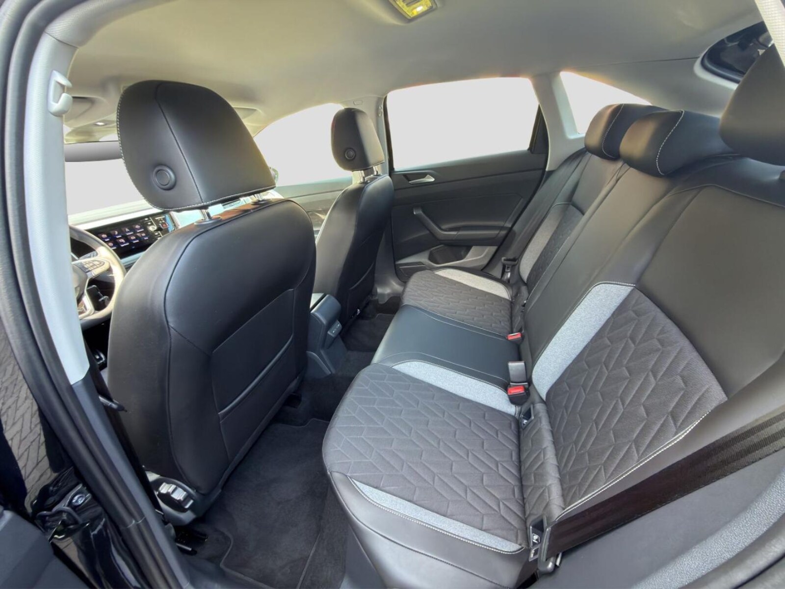 Volkswagen Taigo – Bild 14