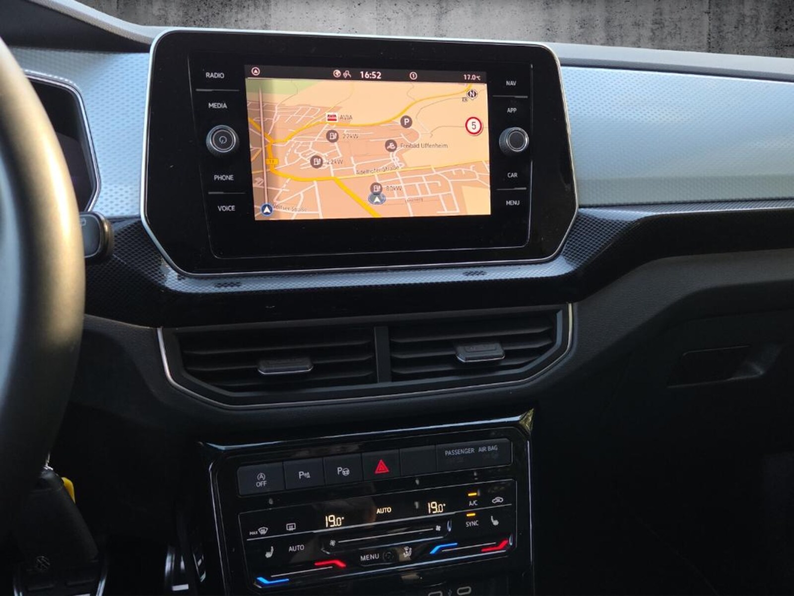 Volkswagen T-Cross – Bild 9