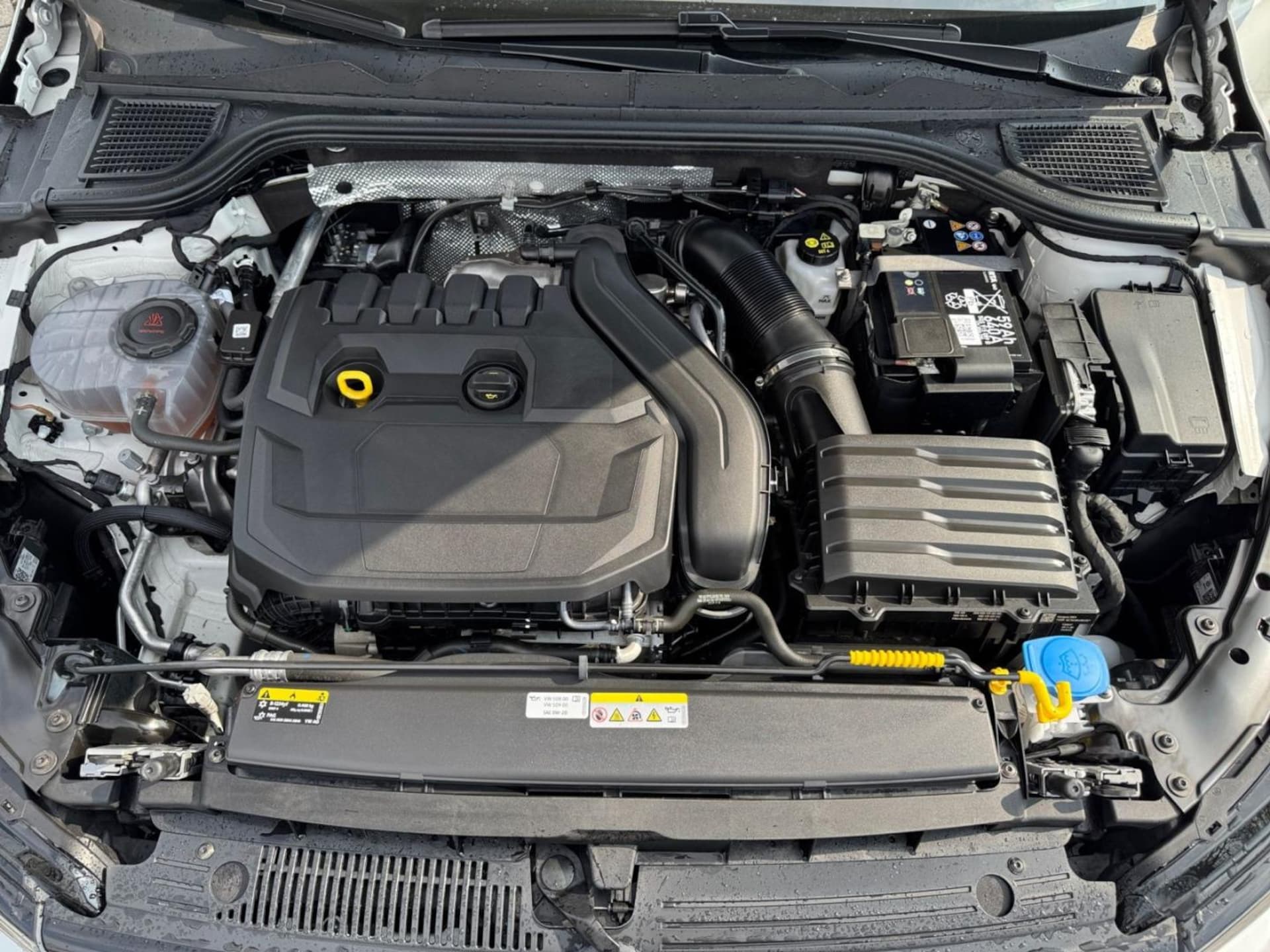 Volkswagen Golf Variant R-Line