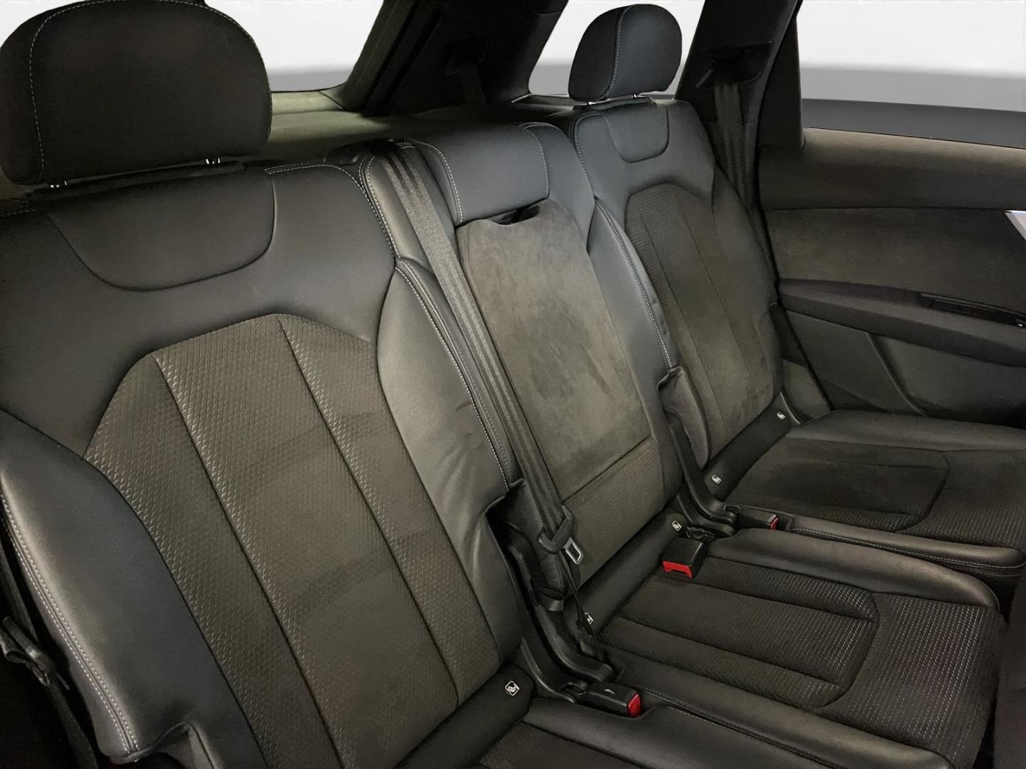 Image about Audi Q7 50 TDI quattro tiptronic