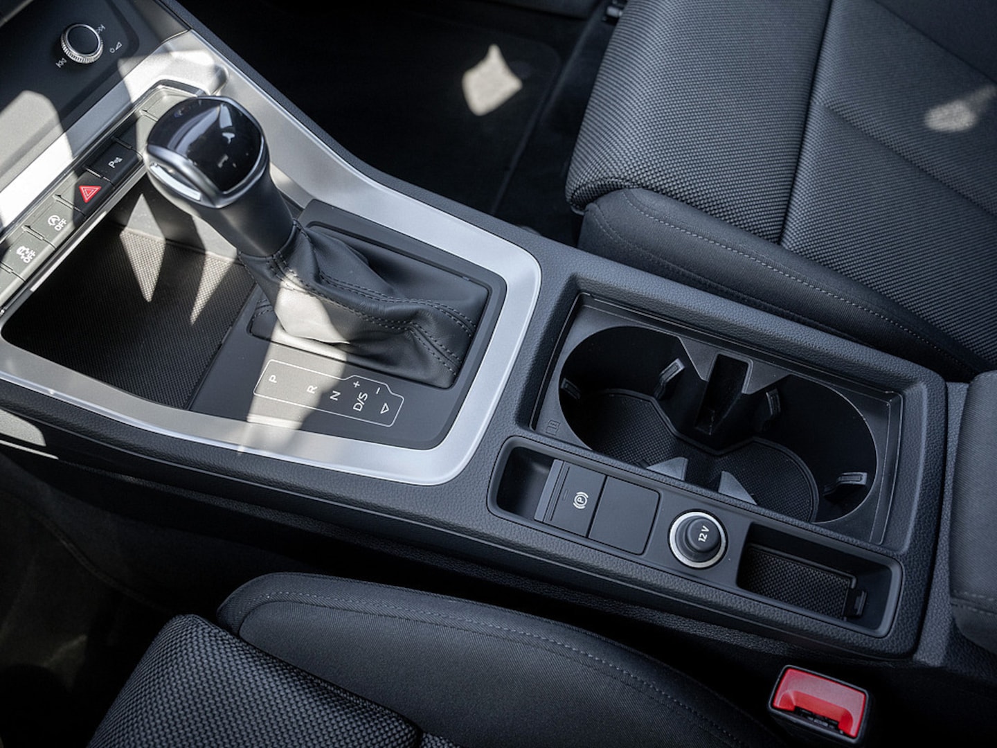 Bild über Audi Q3 35 TFSI S tronic - für weitere Informationen kontaktieren Sie den Audi Partner
