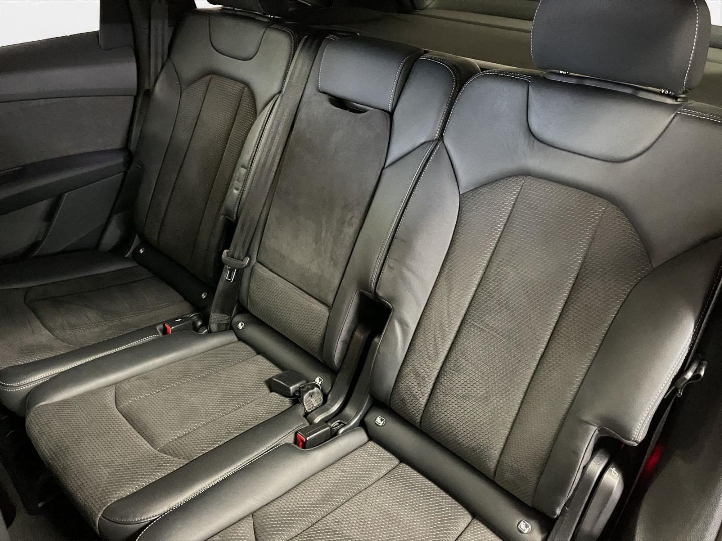 Image about Audi Q7 50 TDI quattro tiptronic