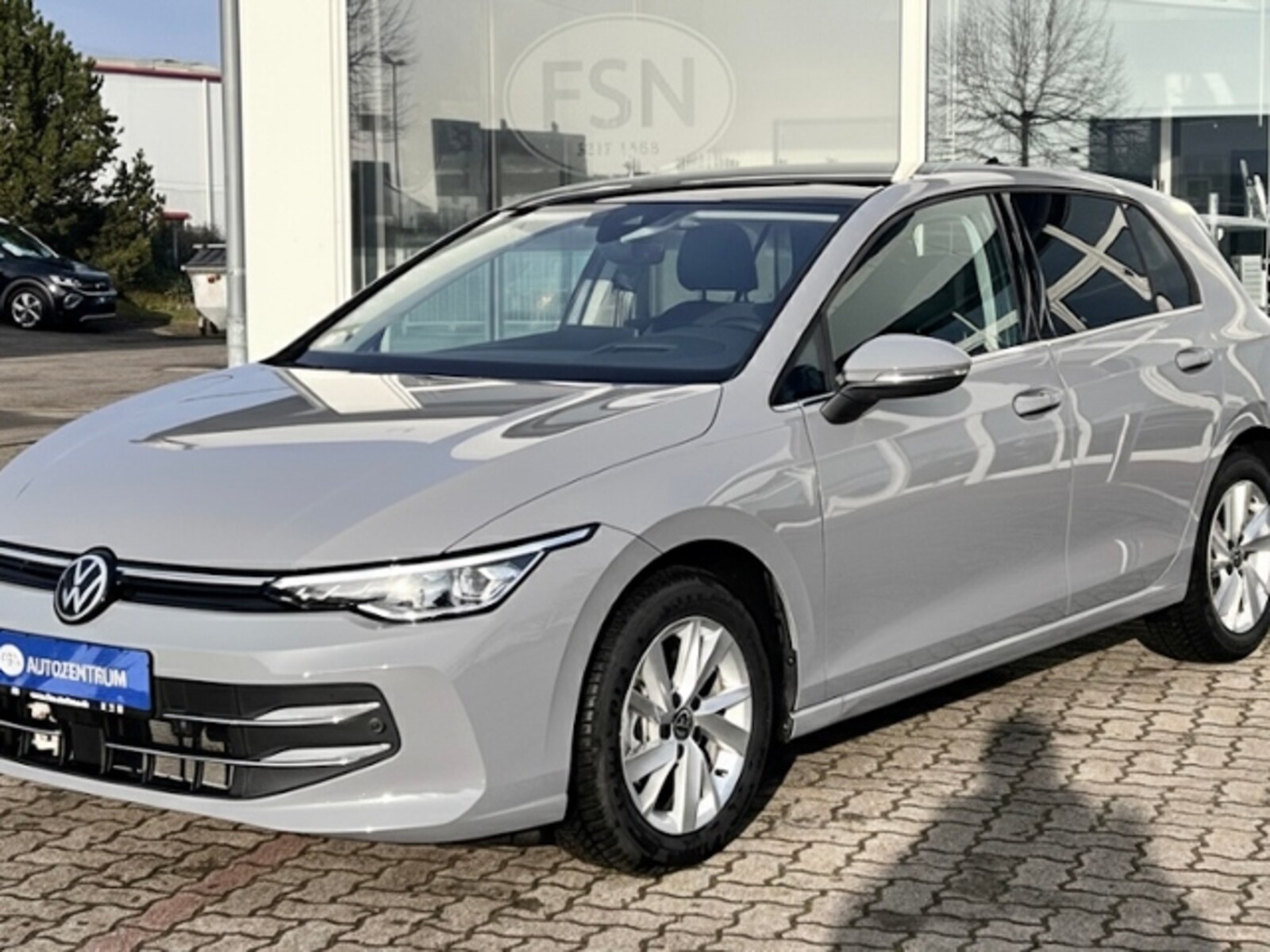 Volkswagen Golf – Bild 2