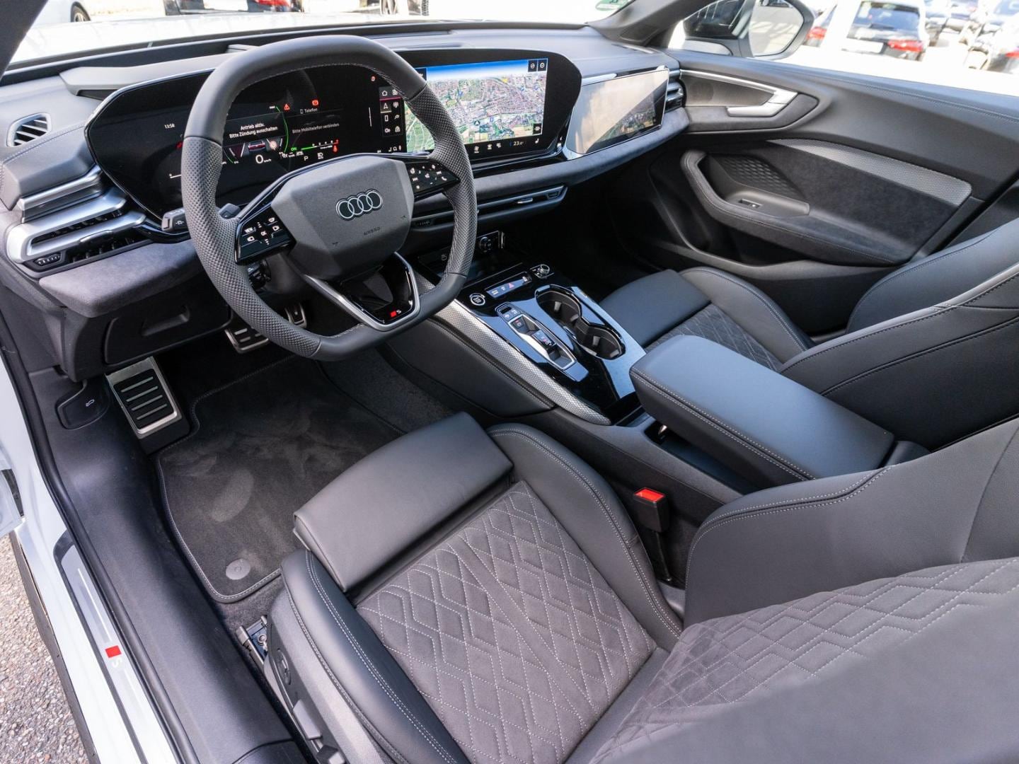 Bild über Audi A5 Avant e-hybrid e-hybrid quattro 270 kW S tronic - für weitere Informationen kontaktieren Sie den Audi Partner