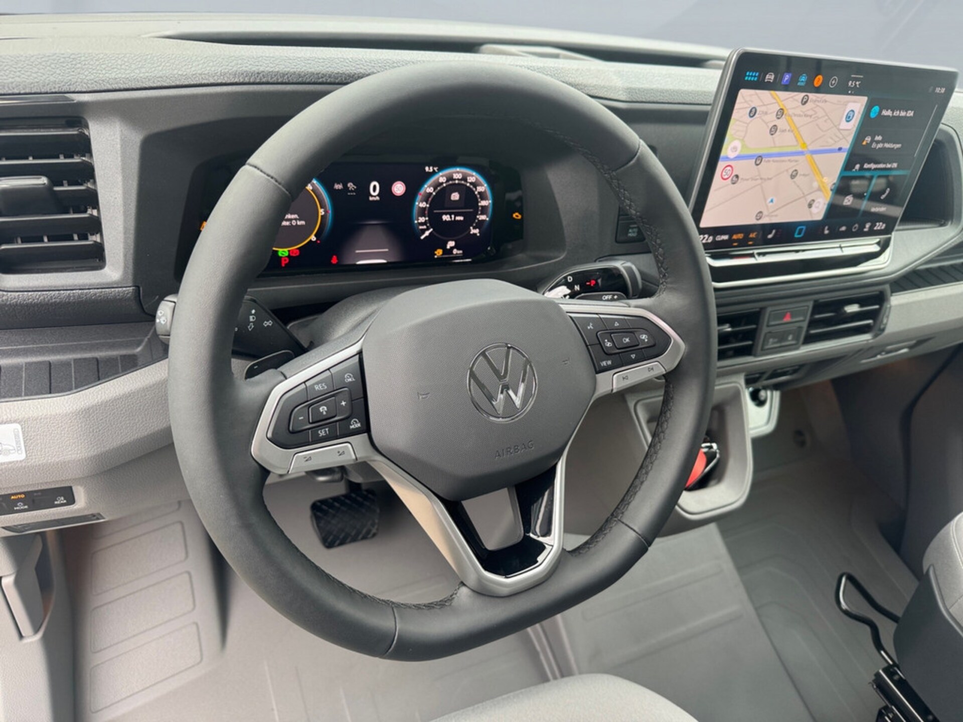 Volkswagen Grand California 600