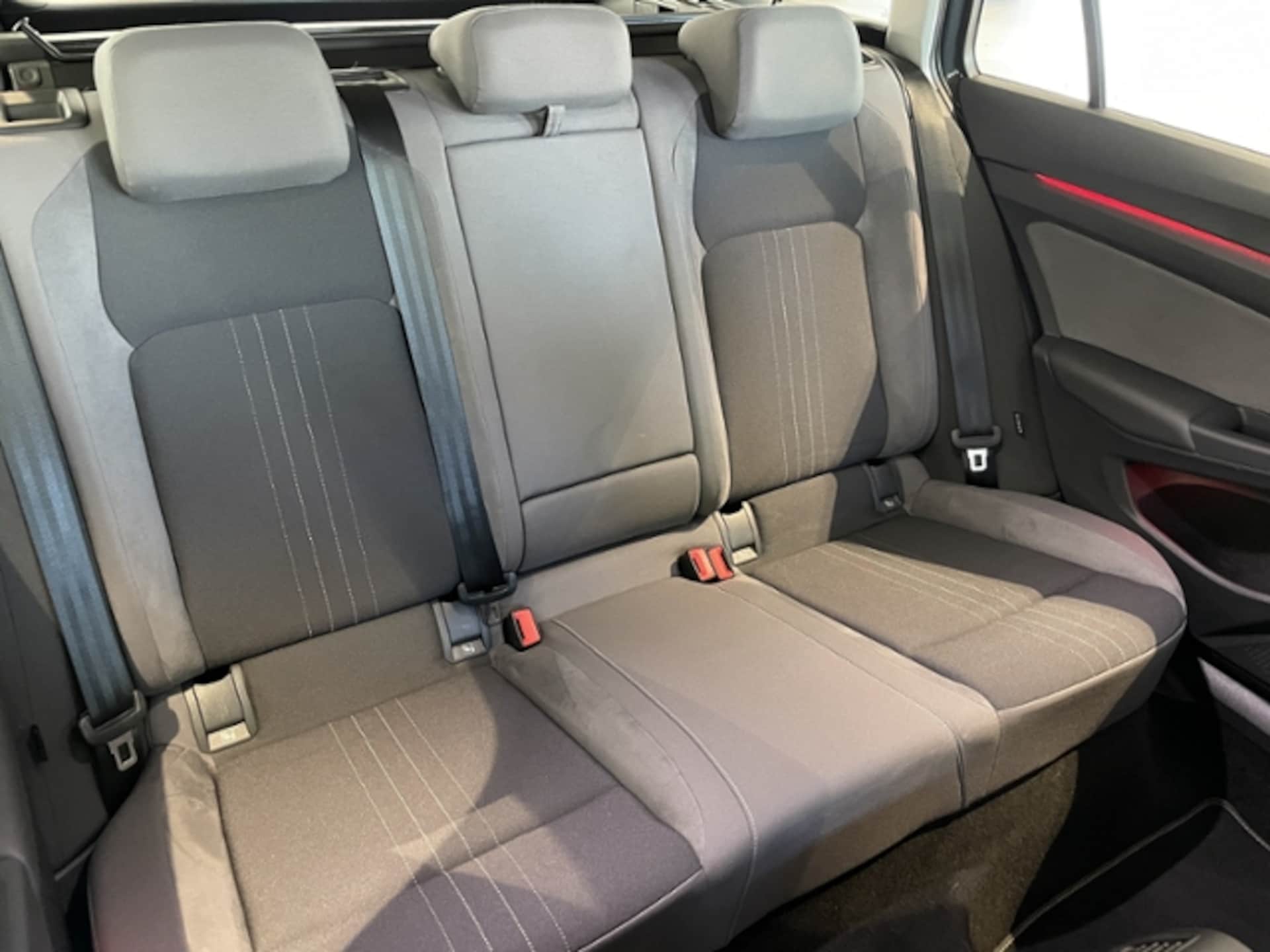 Volkswagen Golf Variant Alltrack