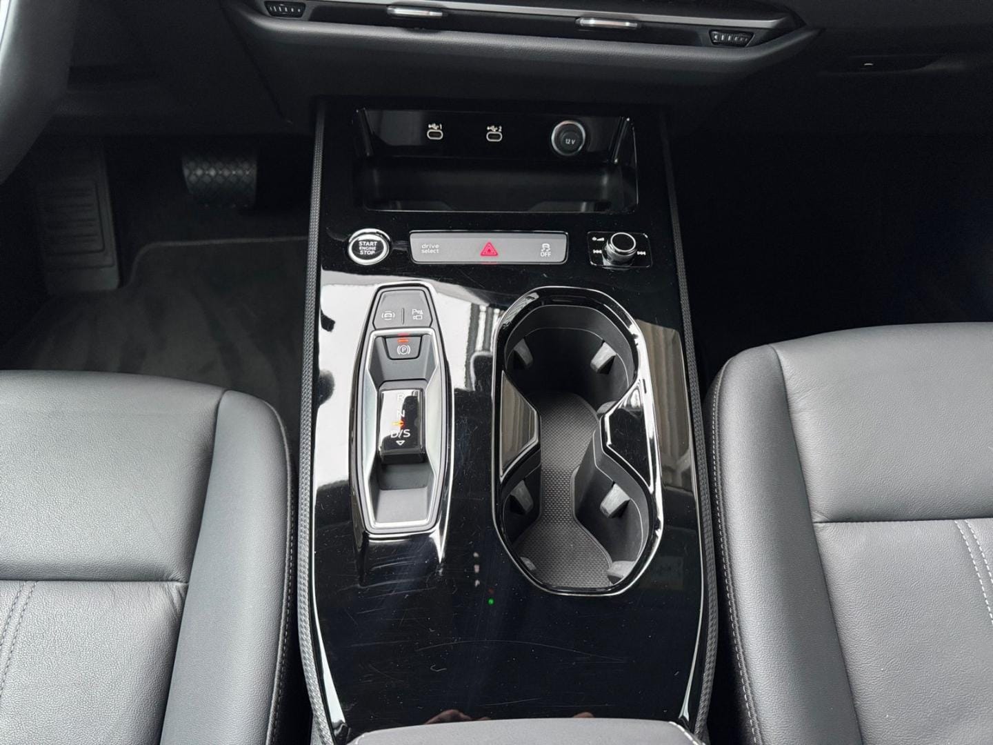 Bild über Audi A5 Limousine TDI 150 kW S tronic - für weitere Informationen kontaktieren Sie den Audi Partner